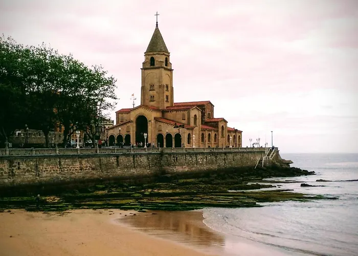 Les Casetes De San Lorenzo